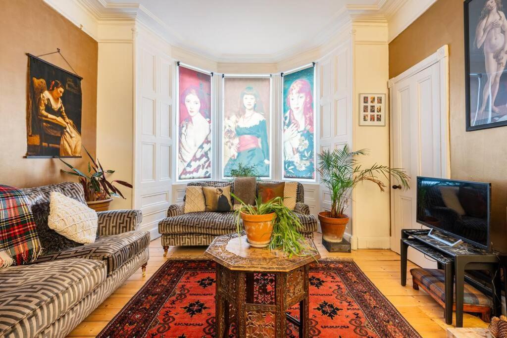 Holyrood Park: Lush & Arty 2 Double Bed Flat Apartment Edinburgh Exterior photo