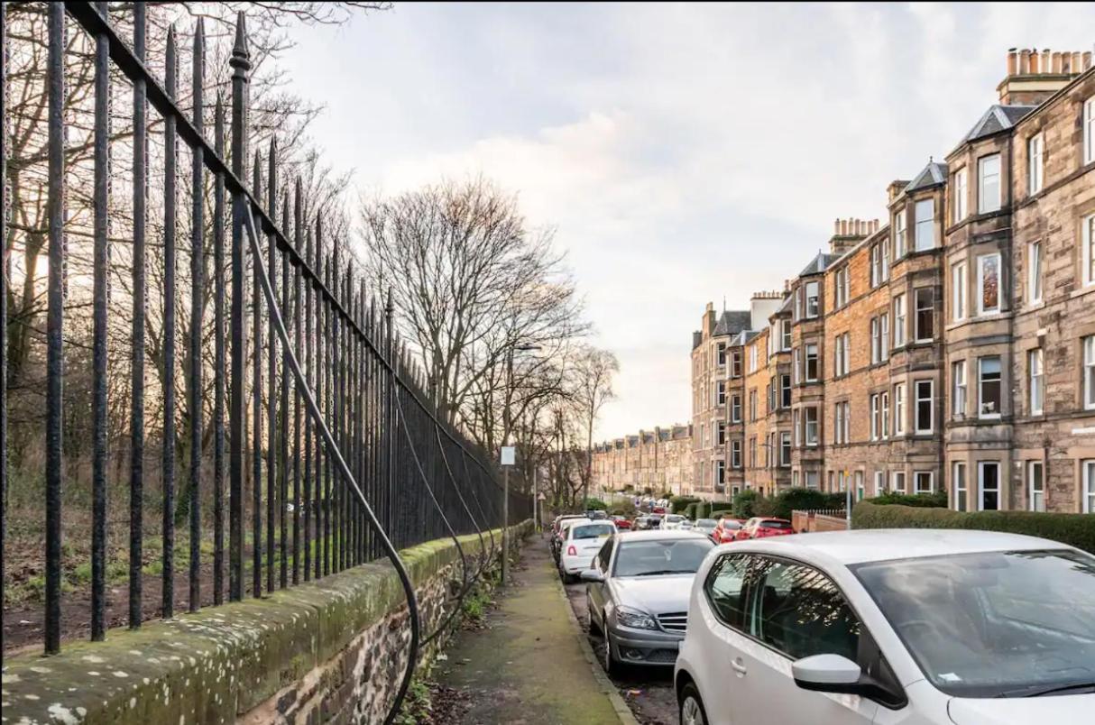 Holyrood Park: Lush & Arty 2 Double Bed Flat Apartment Edinburgh Exterior photo